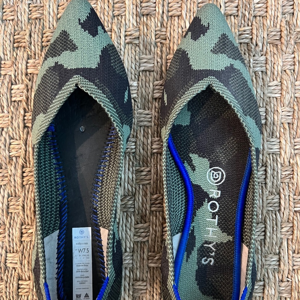 Rothy’s Spruce Camo Point shoe